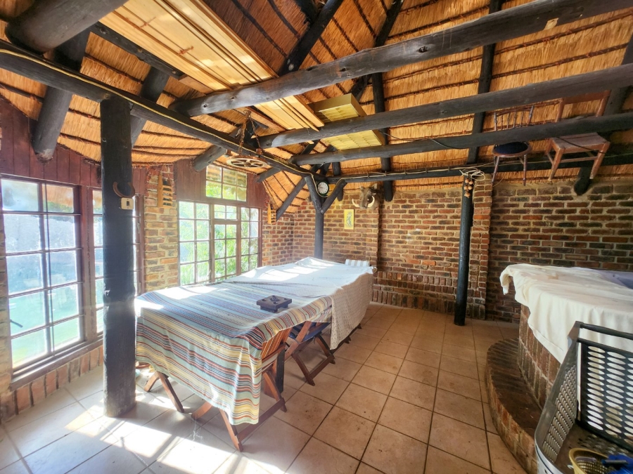 4 Bedroom Property for Sale in Wilkoppies North West